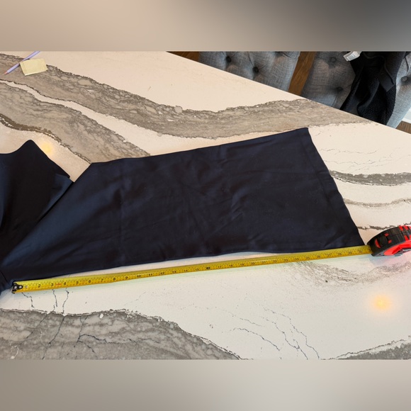 Quince NWT Ultra-Stretch Ponte Super Wide Leg Pants Navy- 31” inseam - Picture 8 of 8